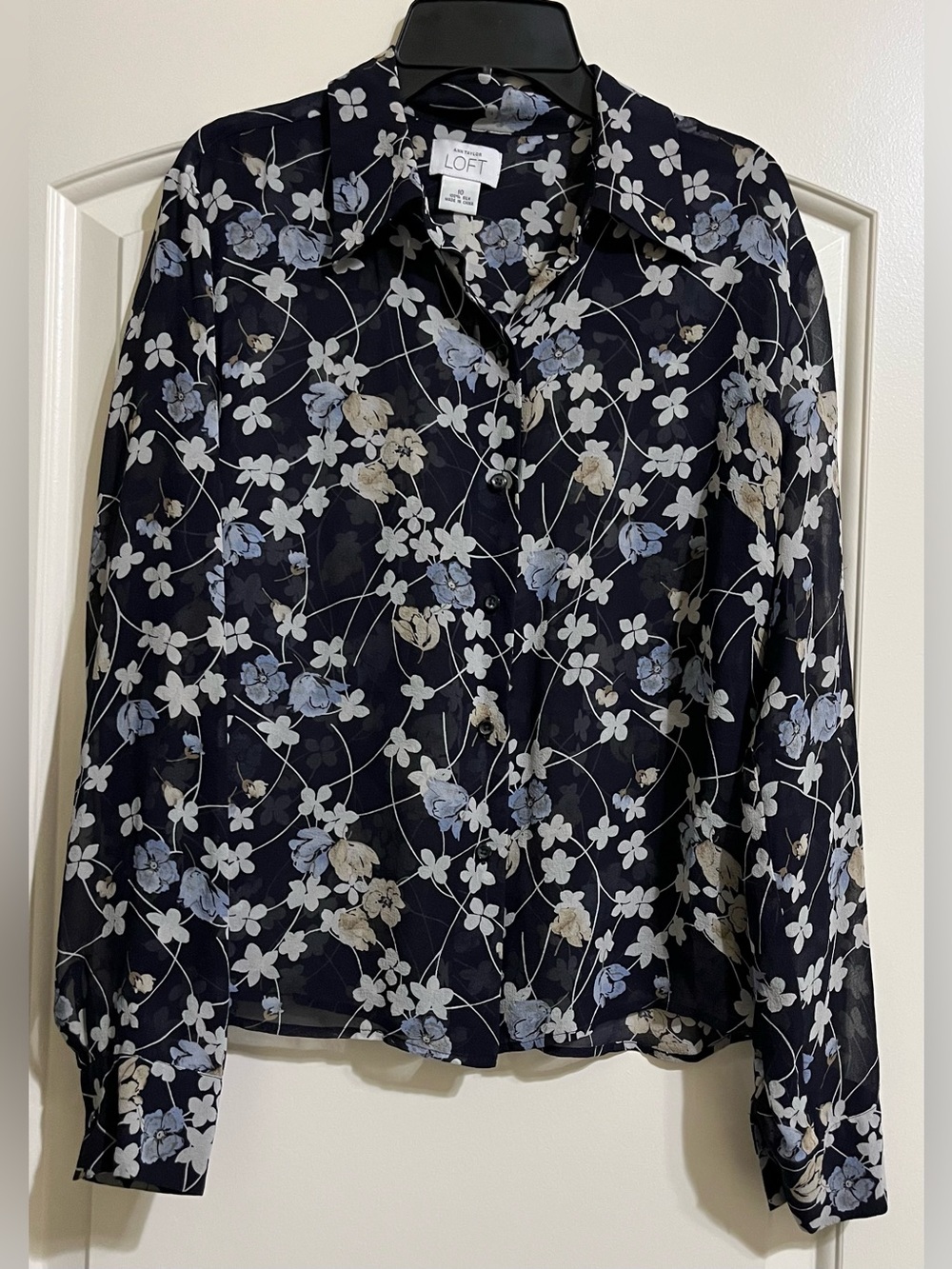 Ann Taylor Loft Women’s 100% Silk Semi Sheer Button Down Blouse Navy Blue 10